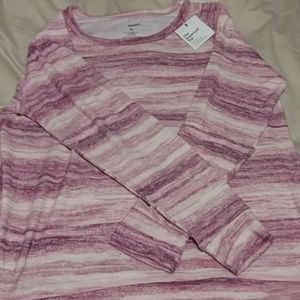 NWT...Super soft long sleeve top
